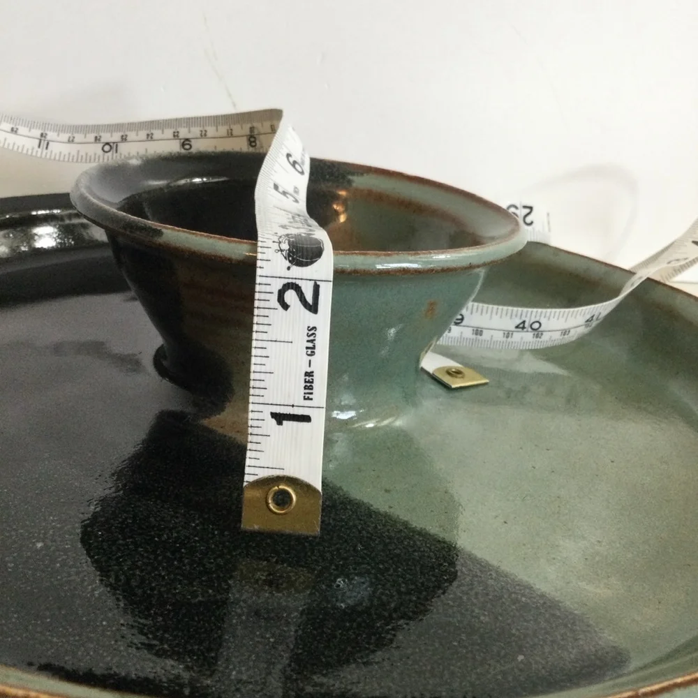 Vintage Serving Plate Black and Green‎ 12 inch diameter pottery